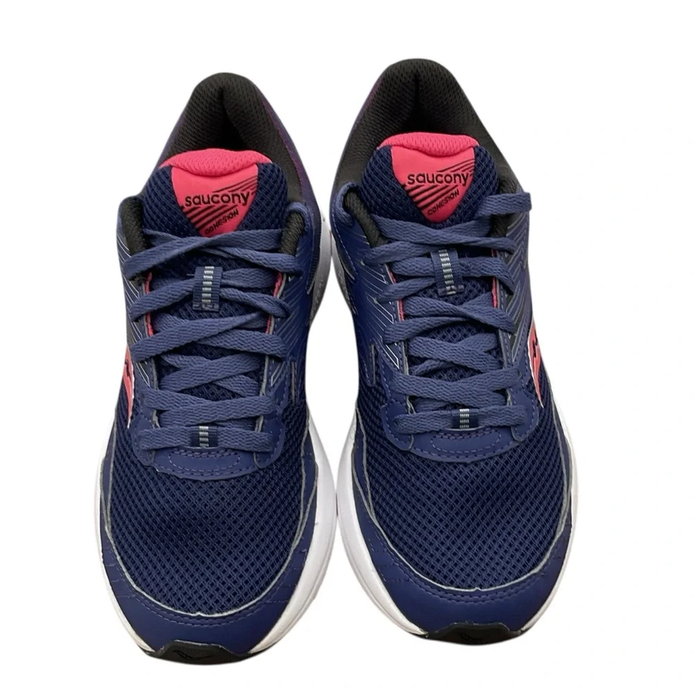 Saucony‎ Blue and Pink Athletic Sneakers
